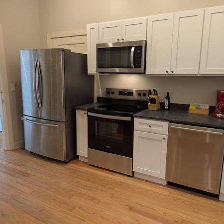 Refresh 3Br Apt New Kitchen! Downtown Durham Exterior foto